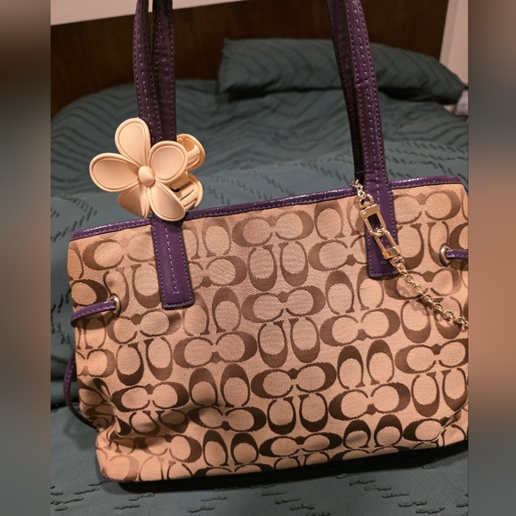 Coach Signature Python Print Carryall - Picture 2 of 12